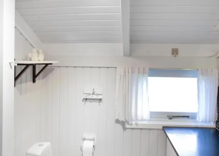 Holiday home 3 Bedroom Awesome In Strandby