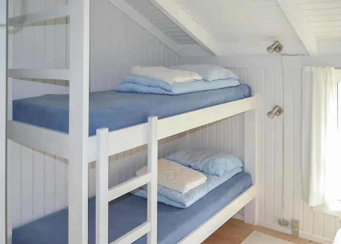3 Bedroom Awesome In Hébergement de vacances