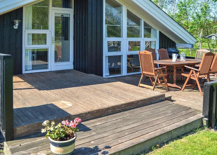Hébergement de vacances 3 Bedroom Awesome In